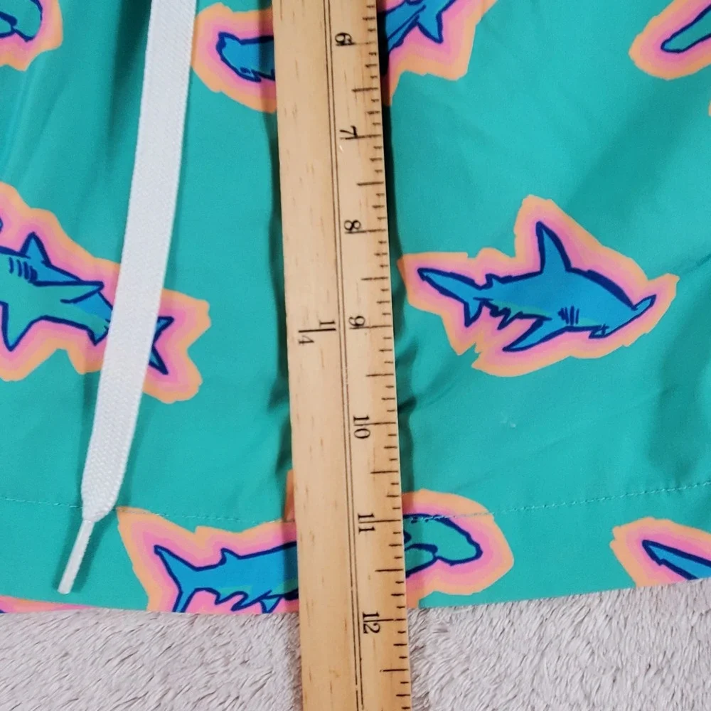 Chubbies Small  Mens Teal Hammerhead Shark Print Swim Trunks 4 Inch Inseam Flaw